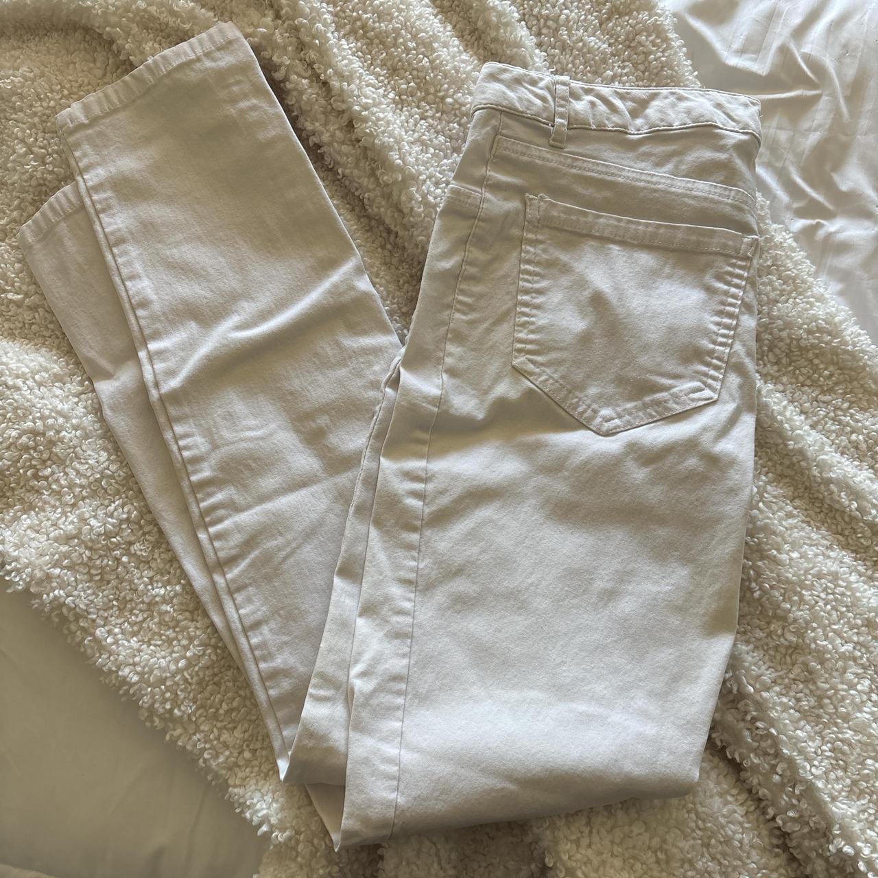 item listed by anastasiavibes
