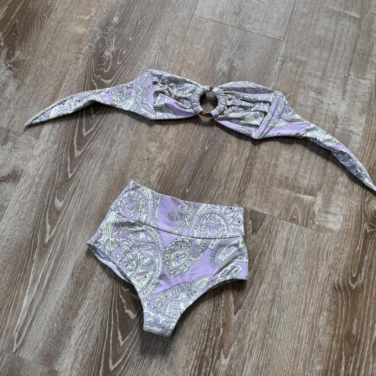 item listed by danyielacano
