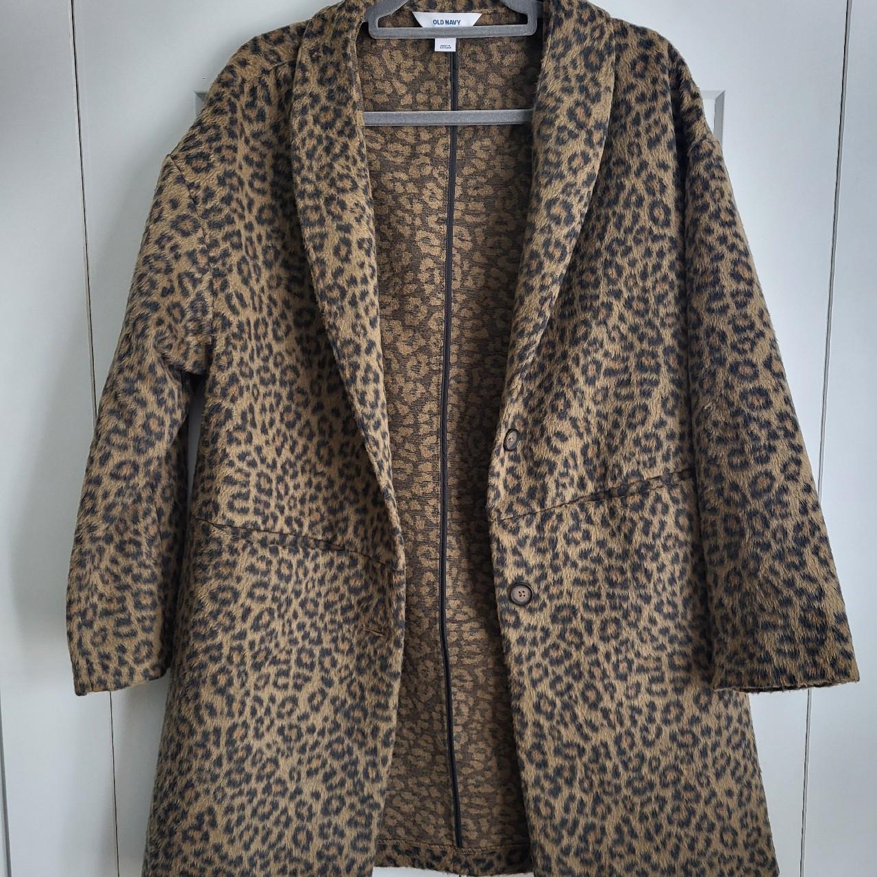 Old Navy Soft Brushed Leopard Coat Size Medium hits