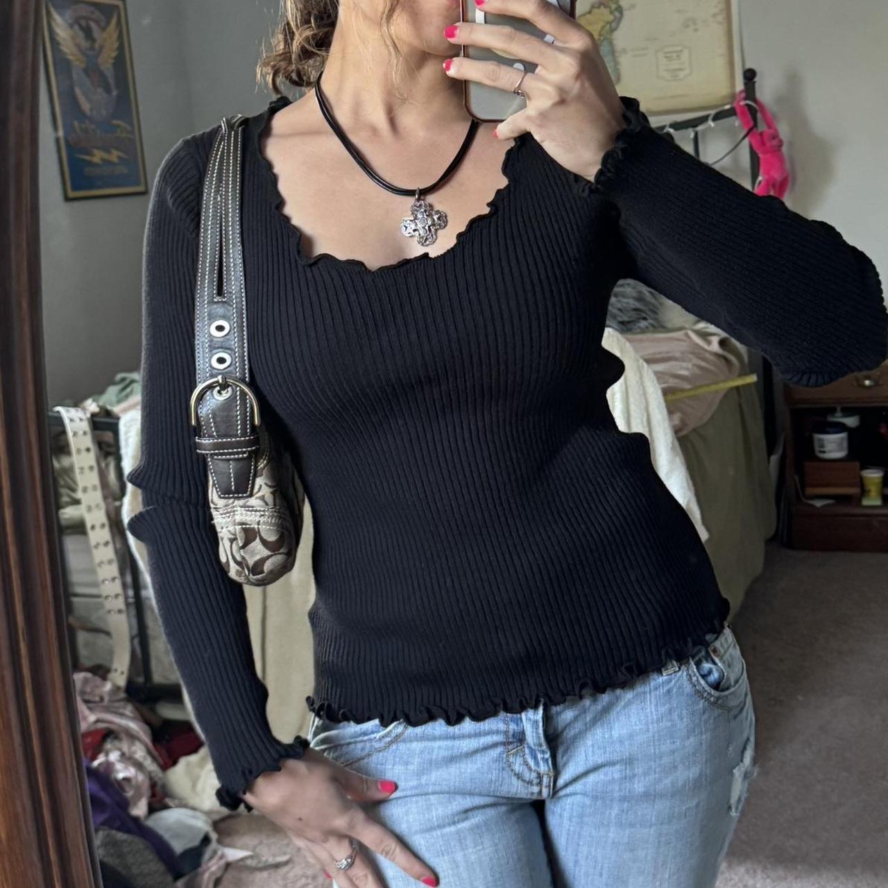 item listed by basicallylainey