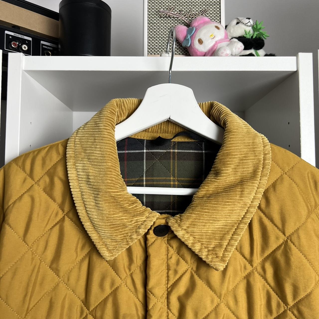 Barbour classic quilted escolar jacket Size XL. Depop