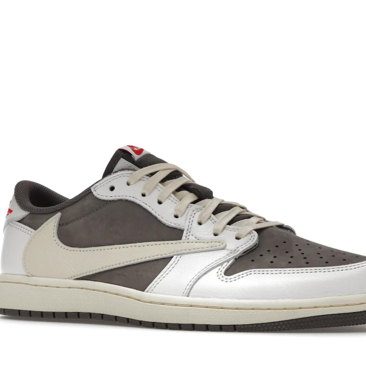 reverse mocha jordan 1 low
