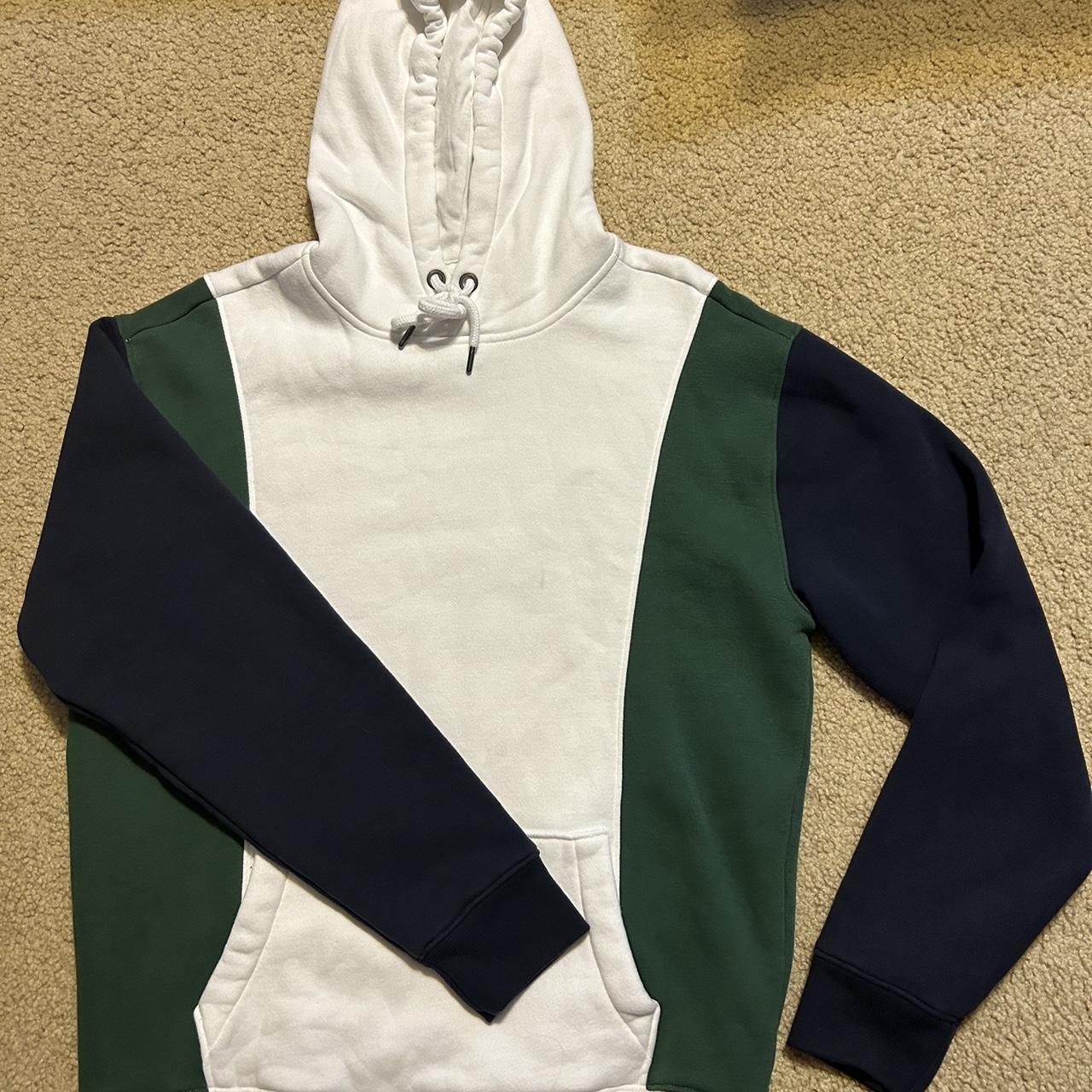 3-tone colorblock hoodies with a unique design,