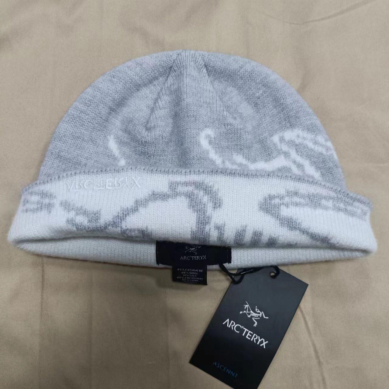 Arc'teryx Gray Hat Knit Cap Unused #Beanies No stains - Depop