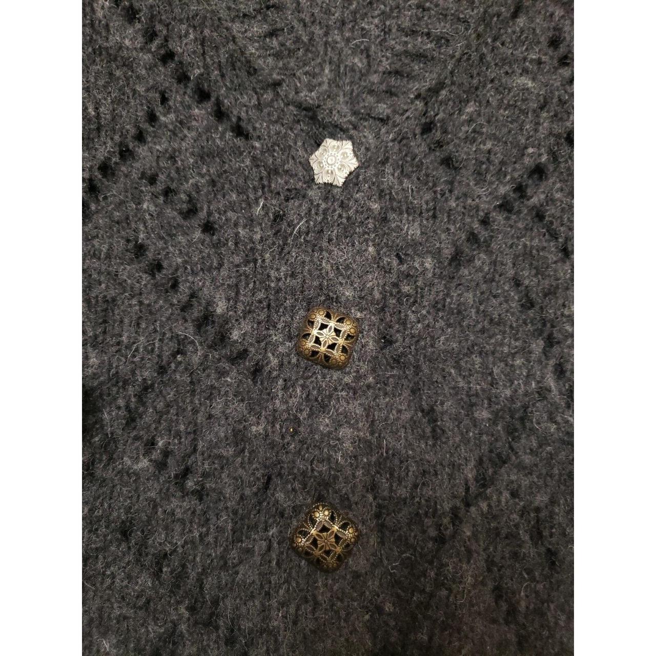 Free people crop Chunky cardigan Jewel buttons size cheapest Medium Long sleeve