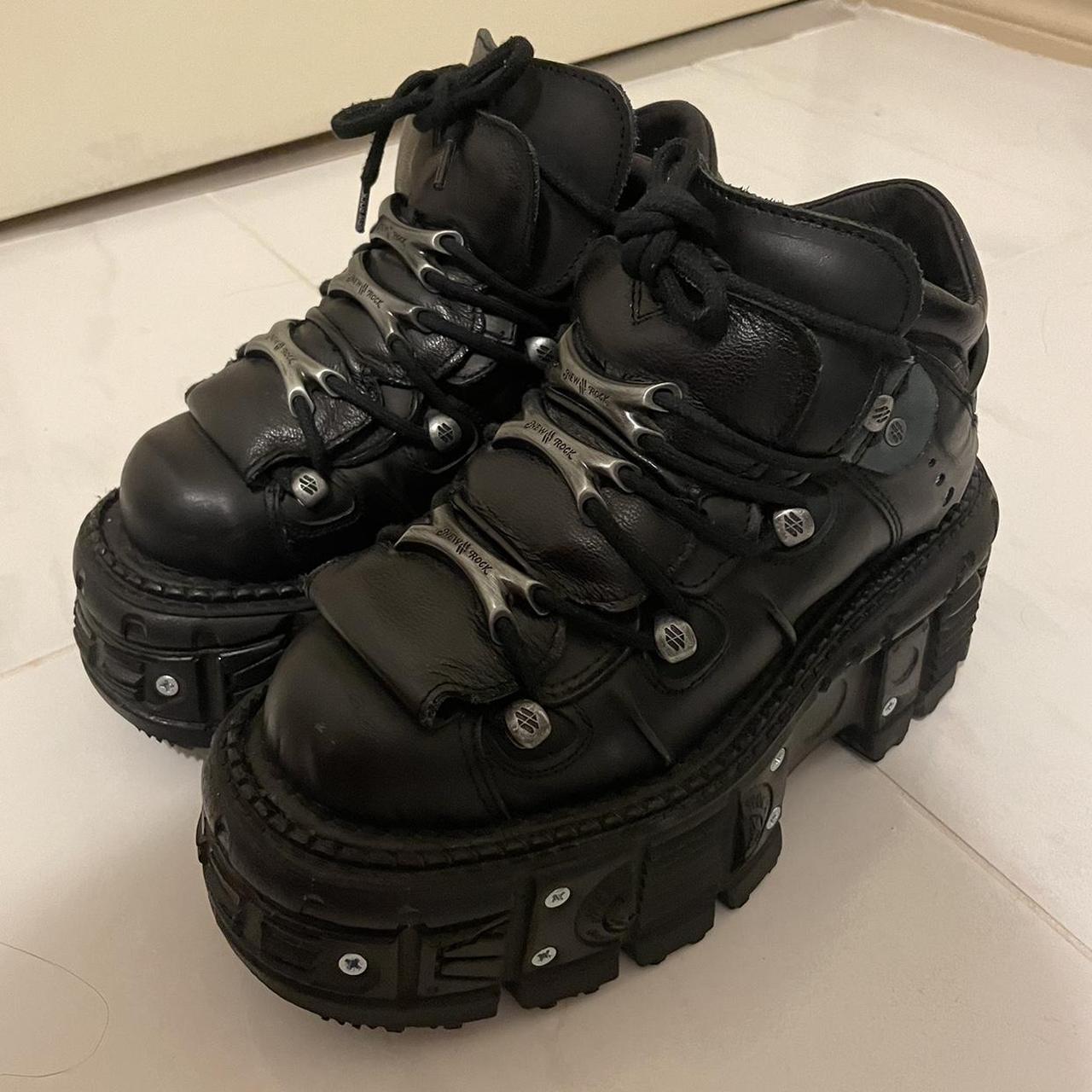 new rock very perfect, no flaws - Depop