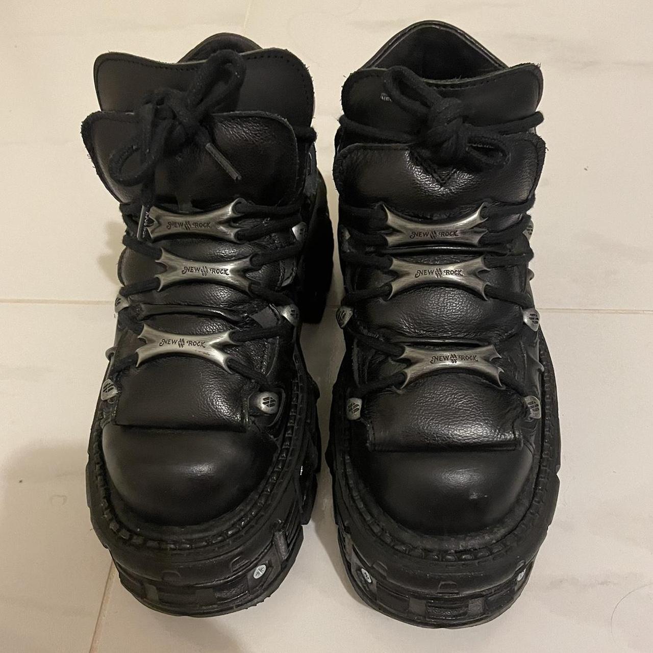 new rock very perfect, no flaws - Depop