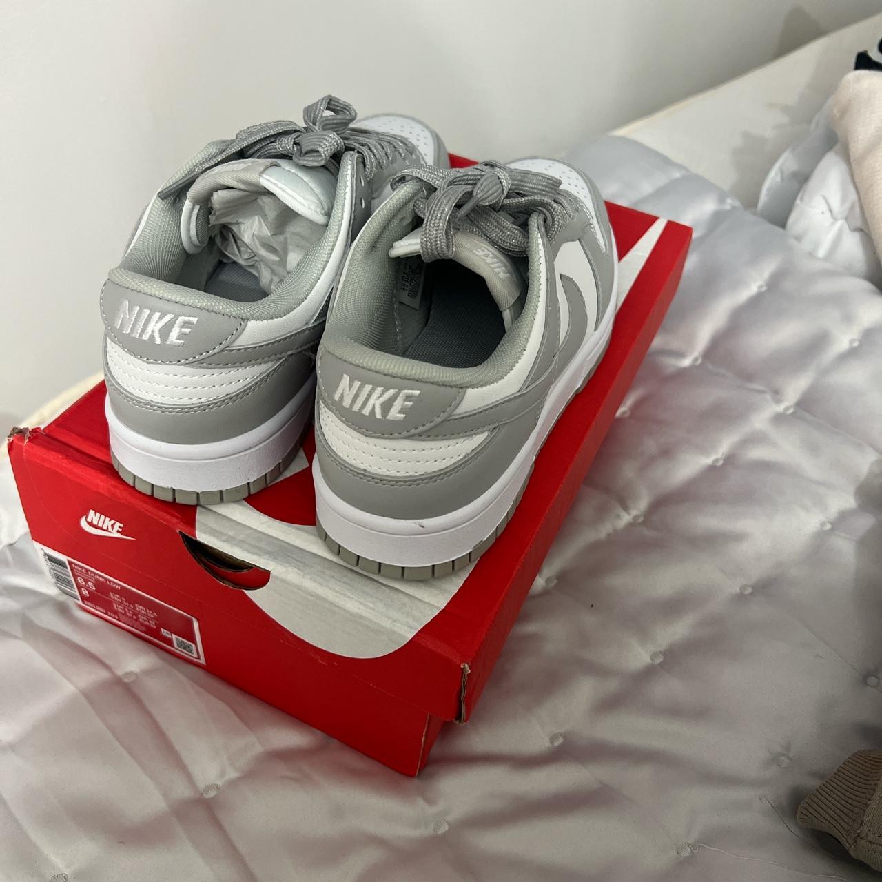 nike dunk low grey mens