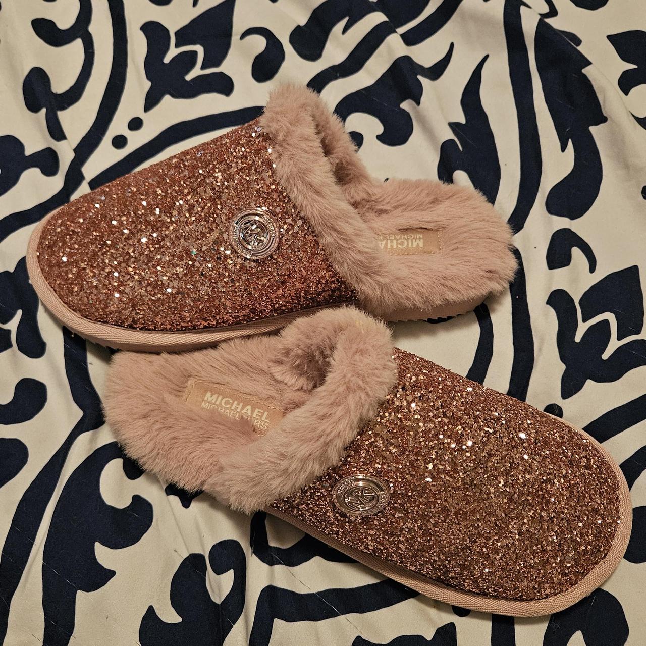 Michael kors slippers pink online