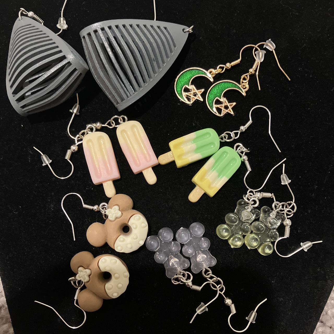 item listed by aileen12222022