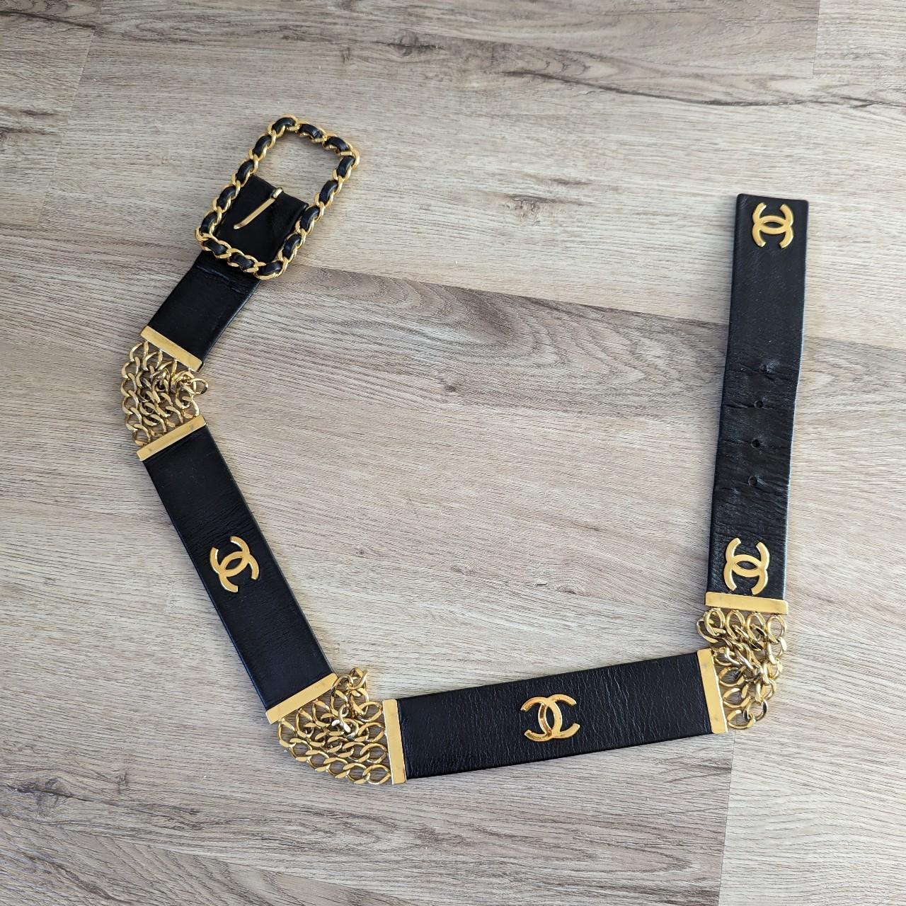 Authentic chanel belt/ necklace. Comes with box and - Depop