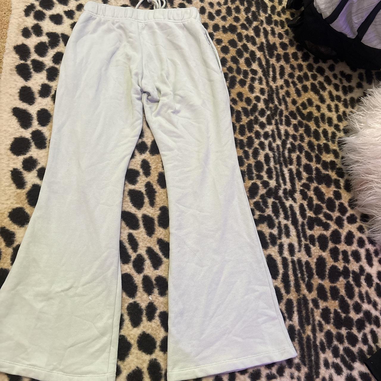 item listed by pres_2010