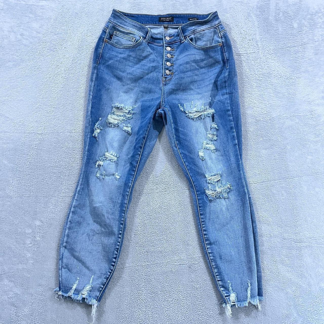 item listed by goodealshop