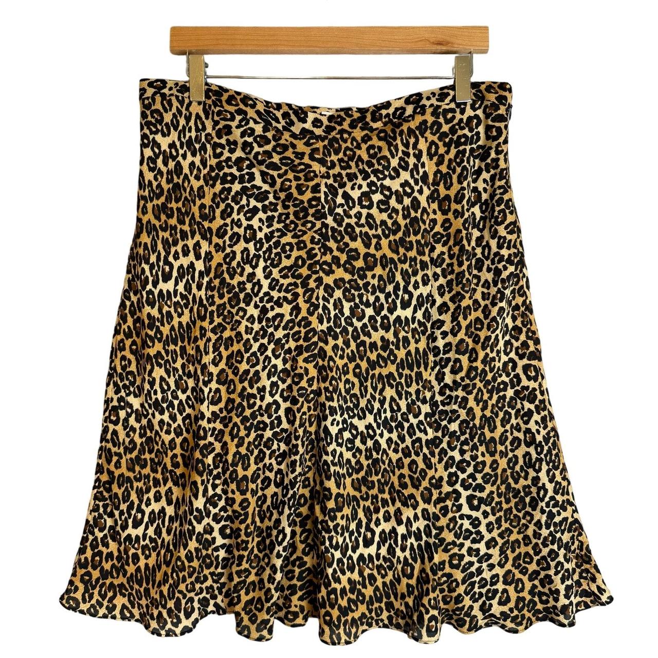 Michael Kors Silk Leopard Cheetah Print Midi Skirt. Depop