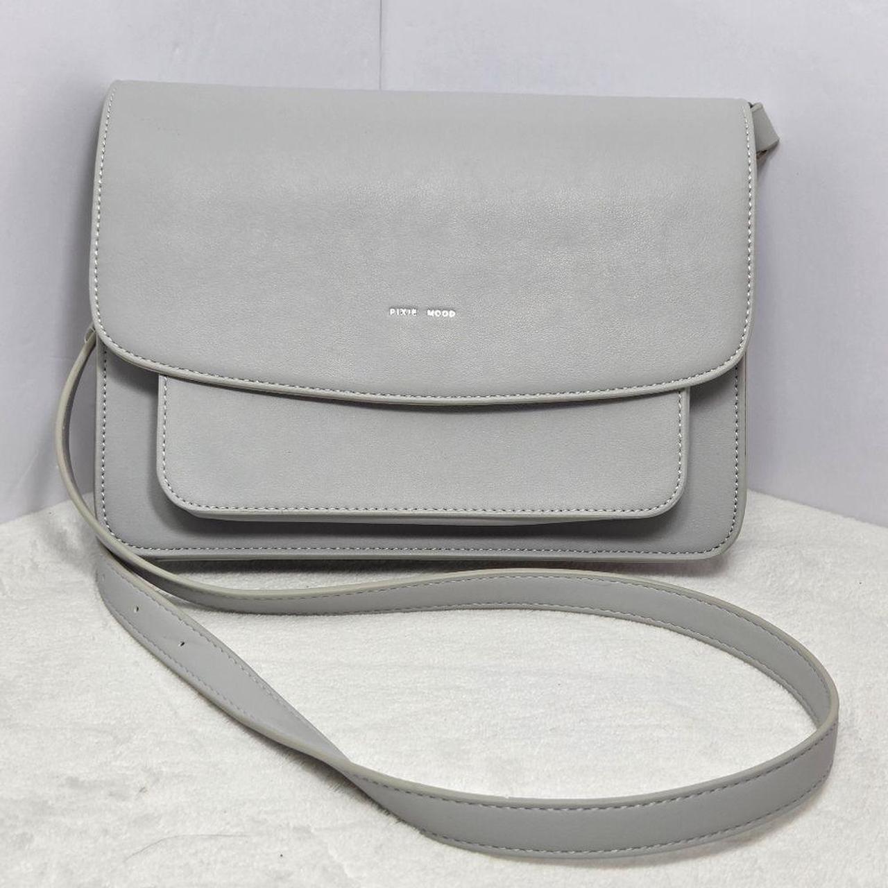 item listed by tinasfinds