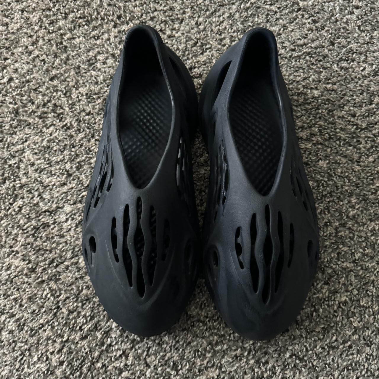 Runner Black Yeezy Foam Runner Navy Adidas Yeezy Foam Runner