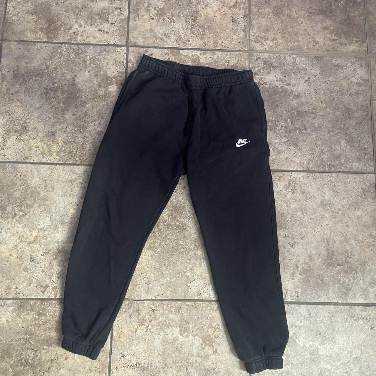 Nike sweatpants charcoal / black No flaws Size Large - Depop