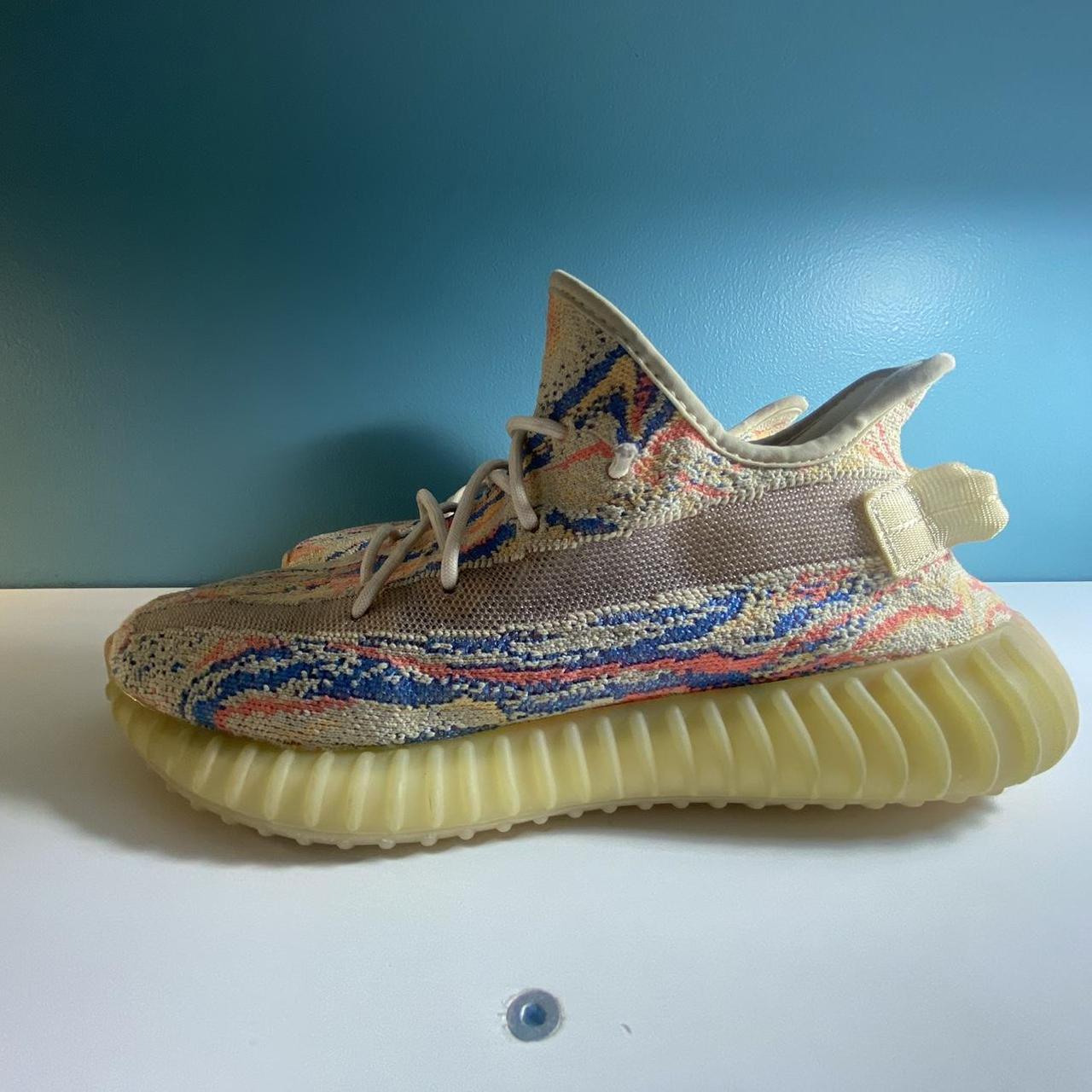 yeezy 350 mx oat shirt