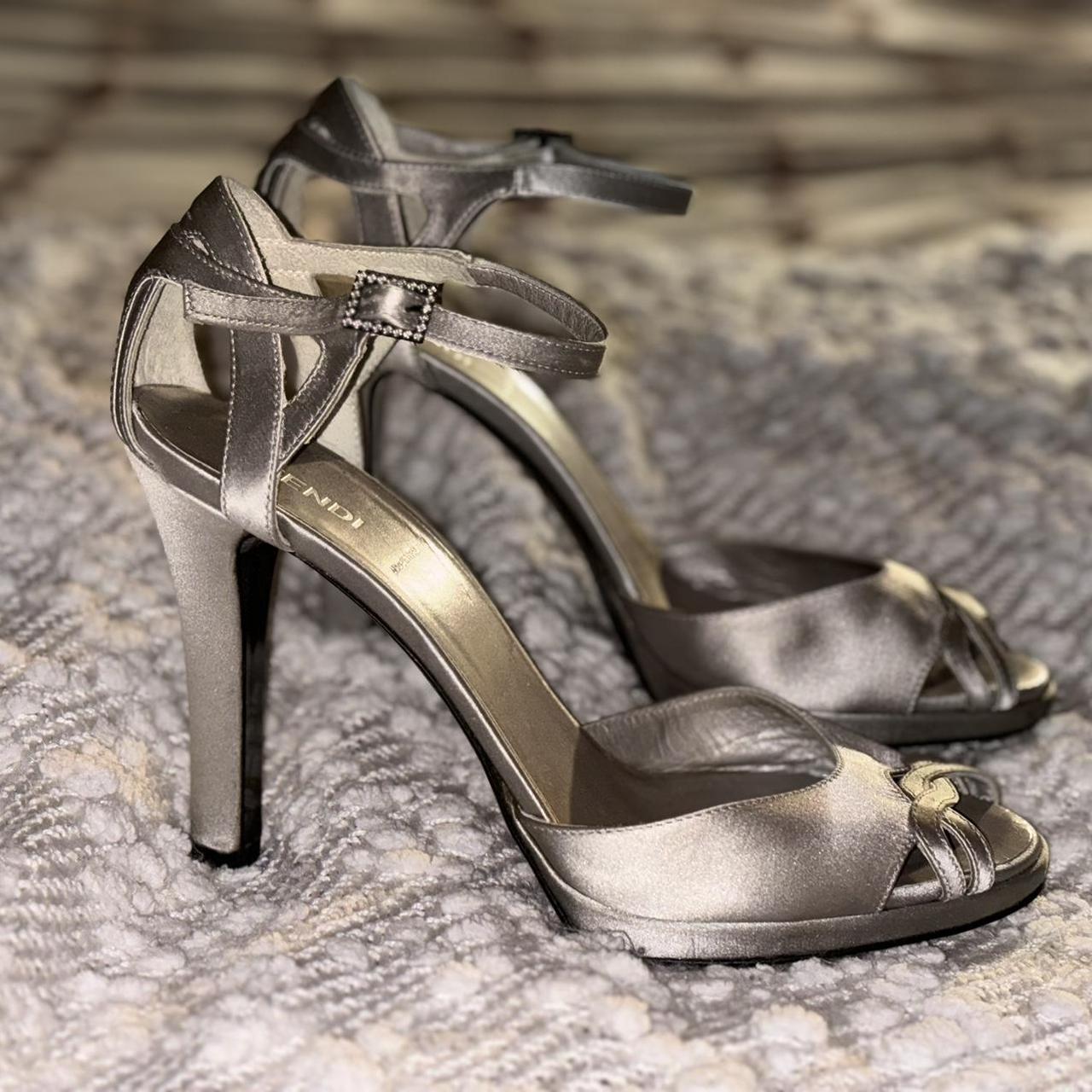 AUTHENTIC VINTAGE FENDI SILVER HEELS W