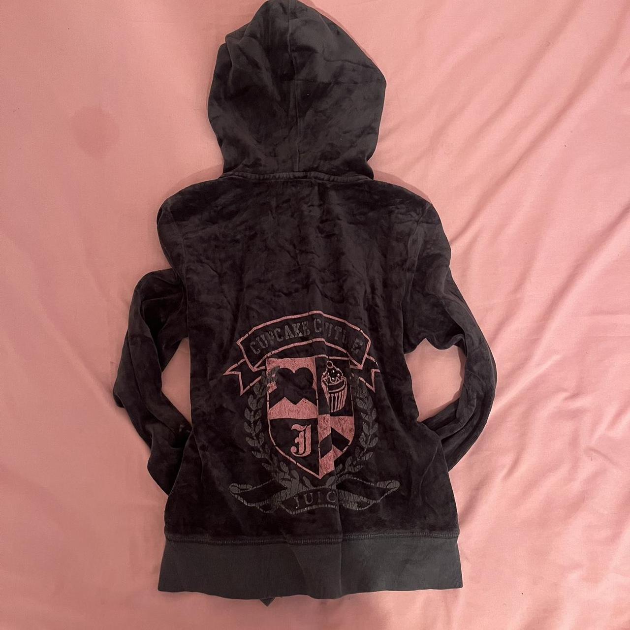 item listed by niyeoye06