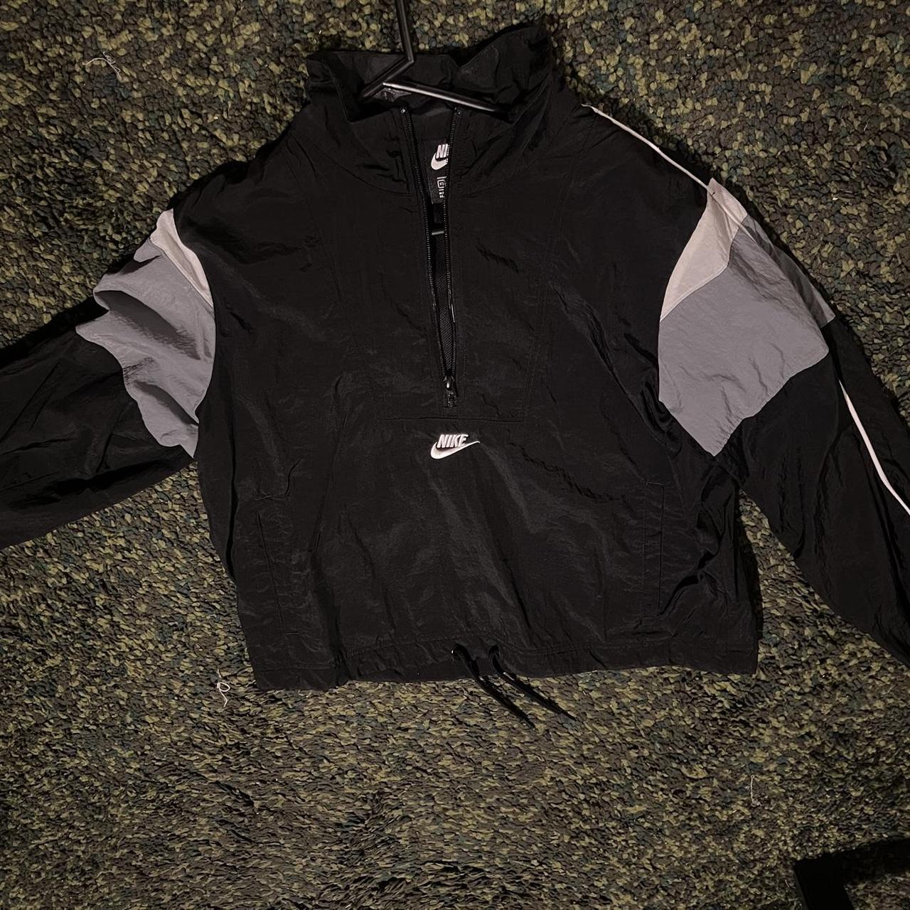 Nike women's half zip windbreaker best sale