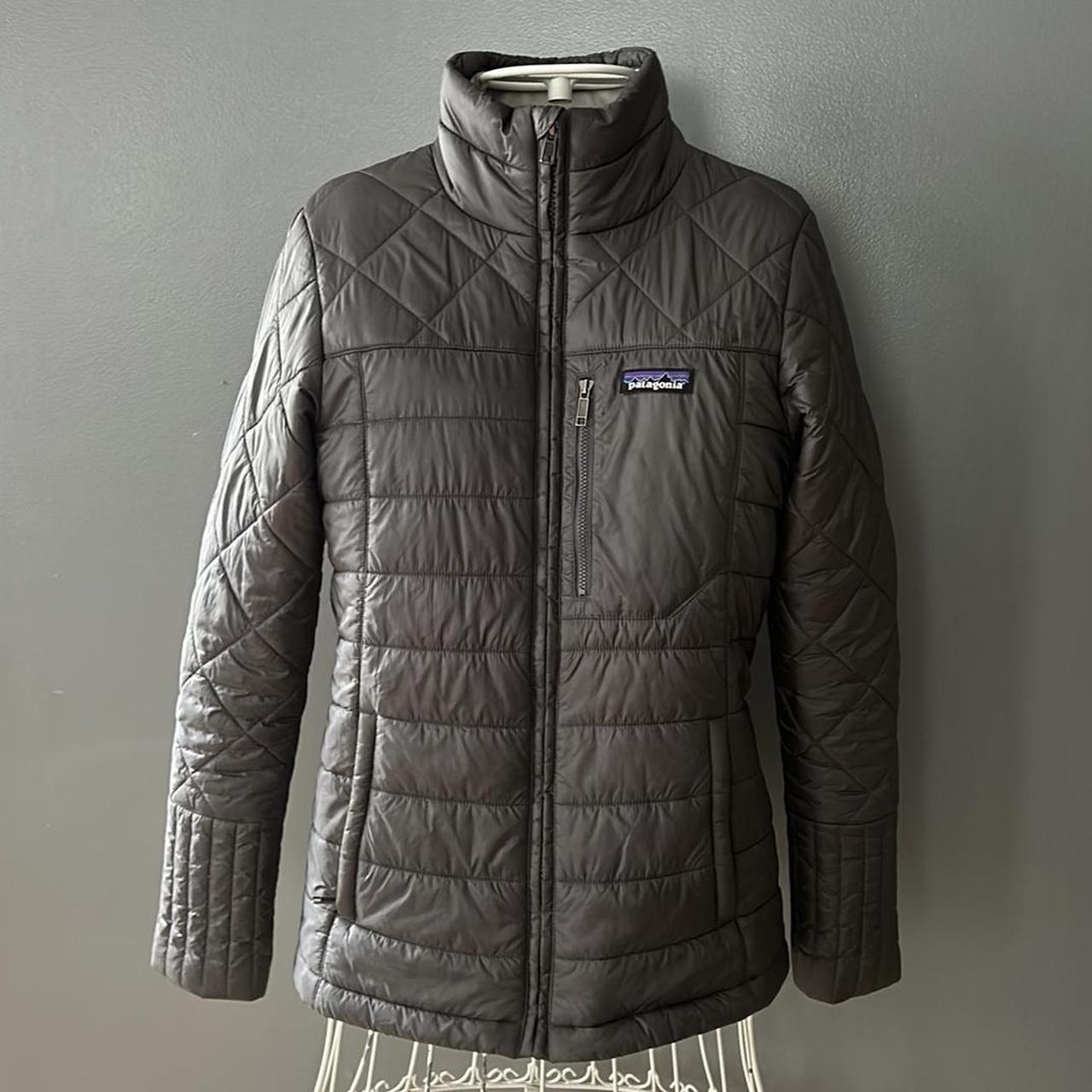 Patagonia puffer coat Grey zip up puffer Zipper