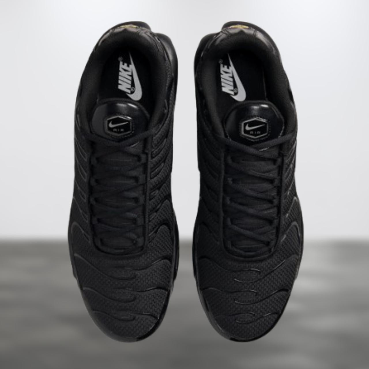 mens black nike air