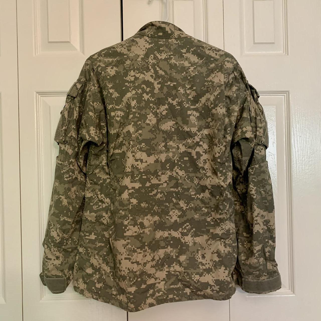 U.S. Army Camo Combat Uniform Jacket Army combat... - Depop