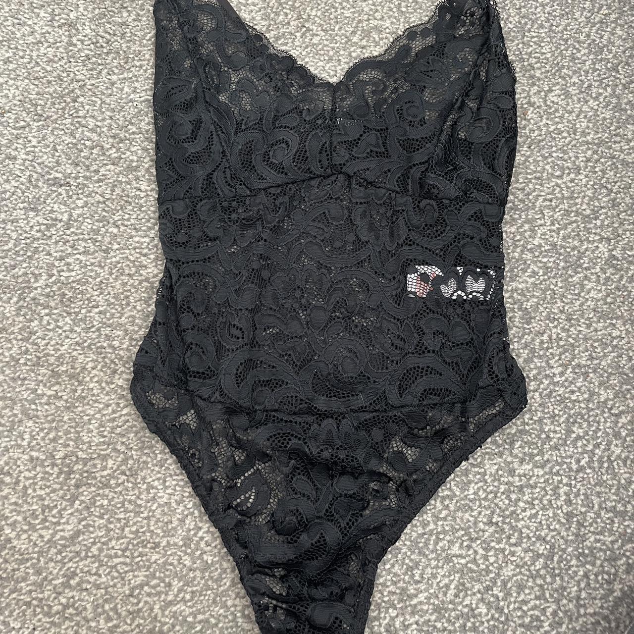 Black laced bodysuit Size 6 Pretty little thing... - Depop