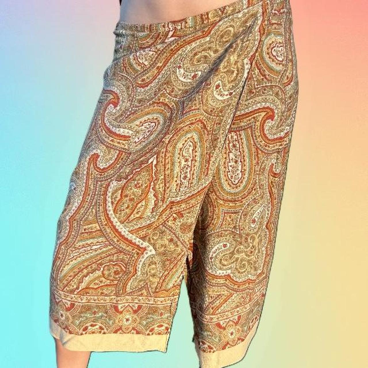 item listed by dolcefarnienteeeeeeee