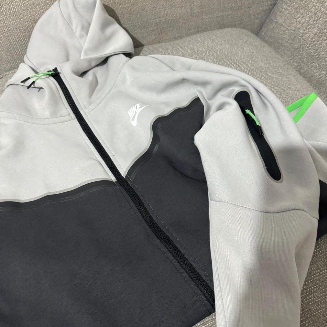fleece tech nike tracksuit