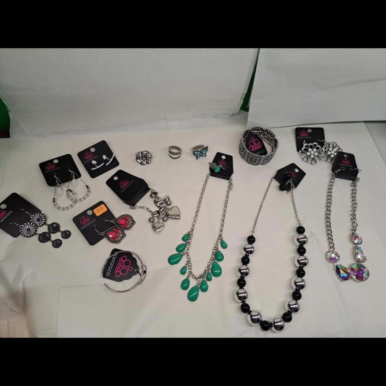 Paparazzi jewelry Lot 2024