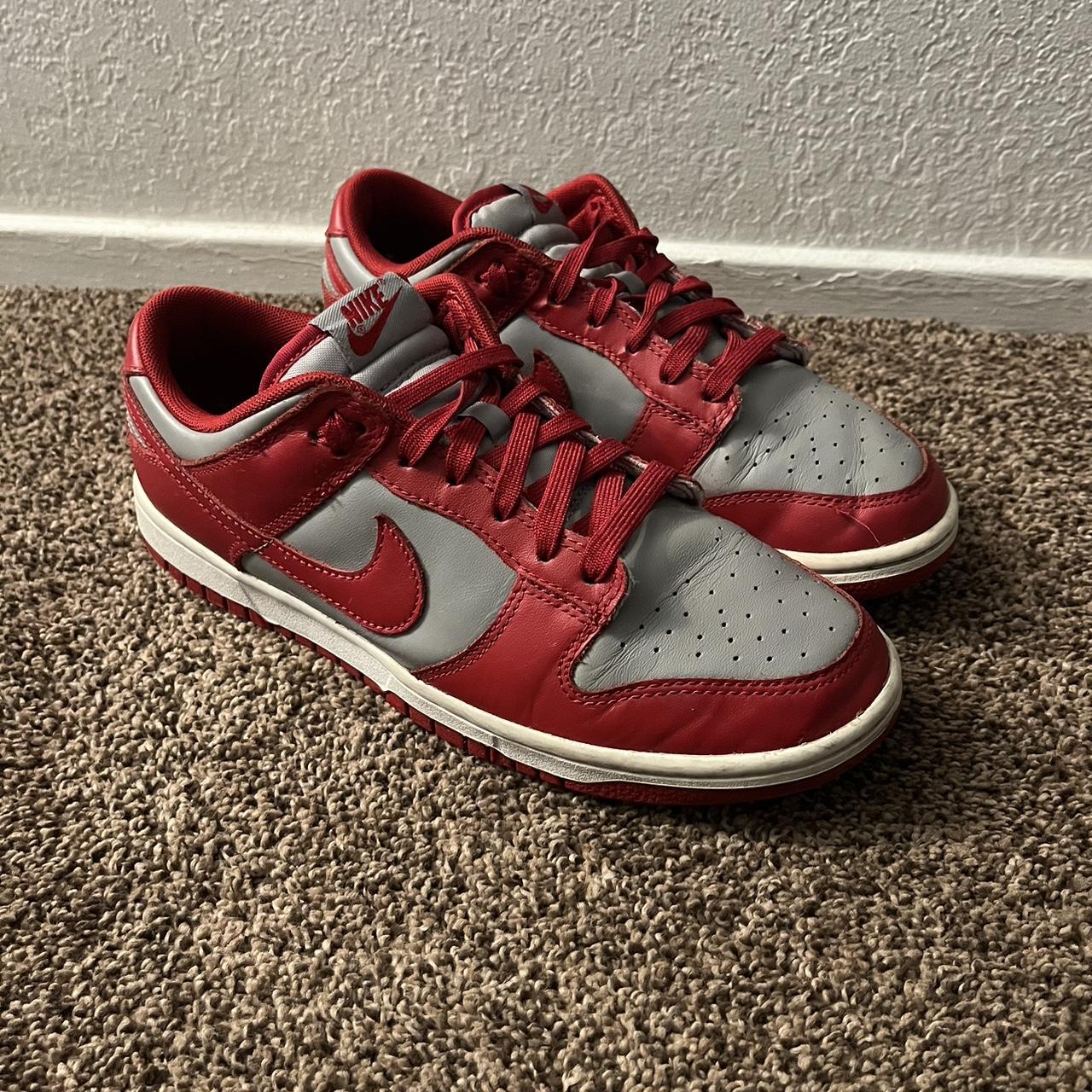 nike dunk low gs unlv