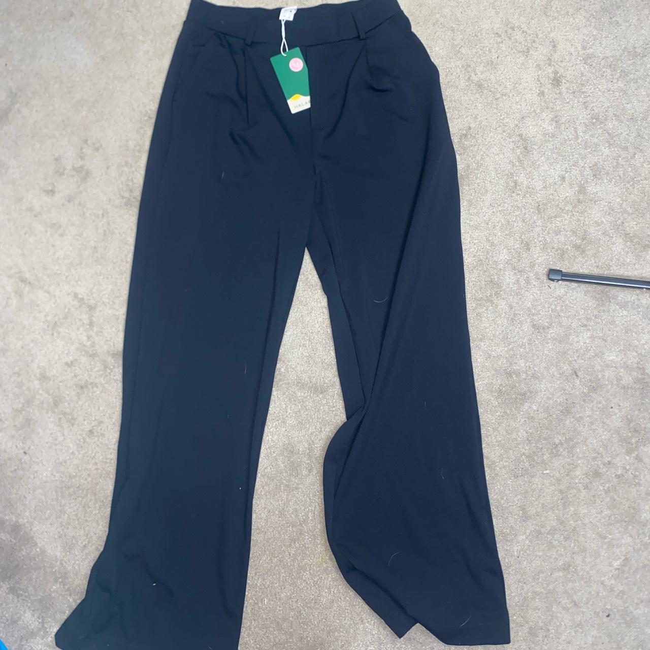 Halara dress pants - Depop