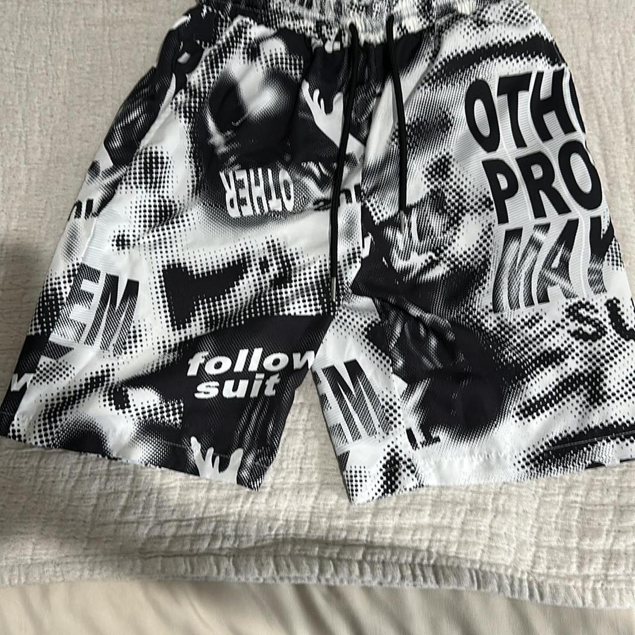 item listed by resell_l1am