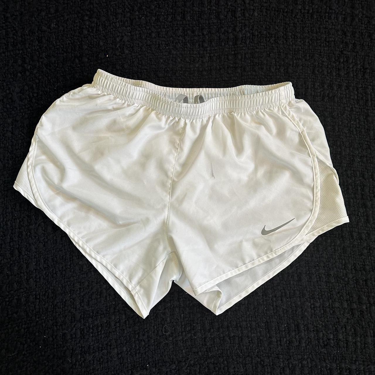 nike shorts with back zipper pocket