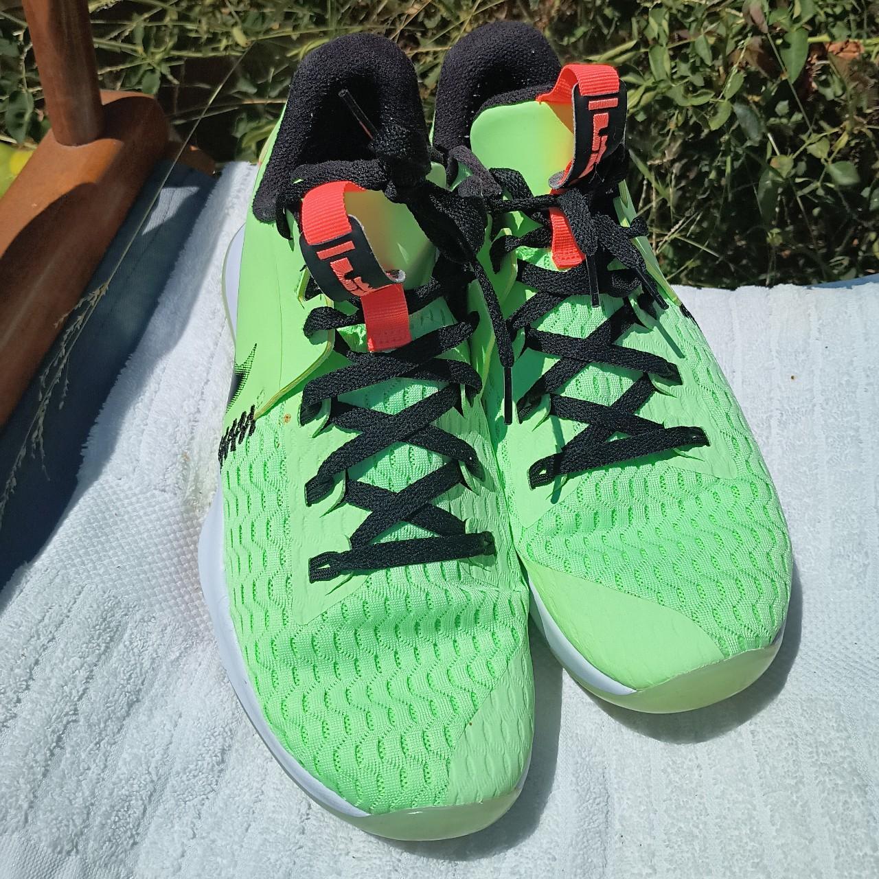 nike lebron witness 5 lime glow