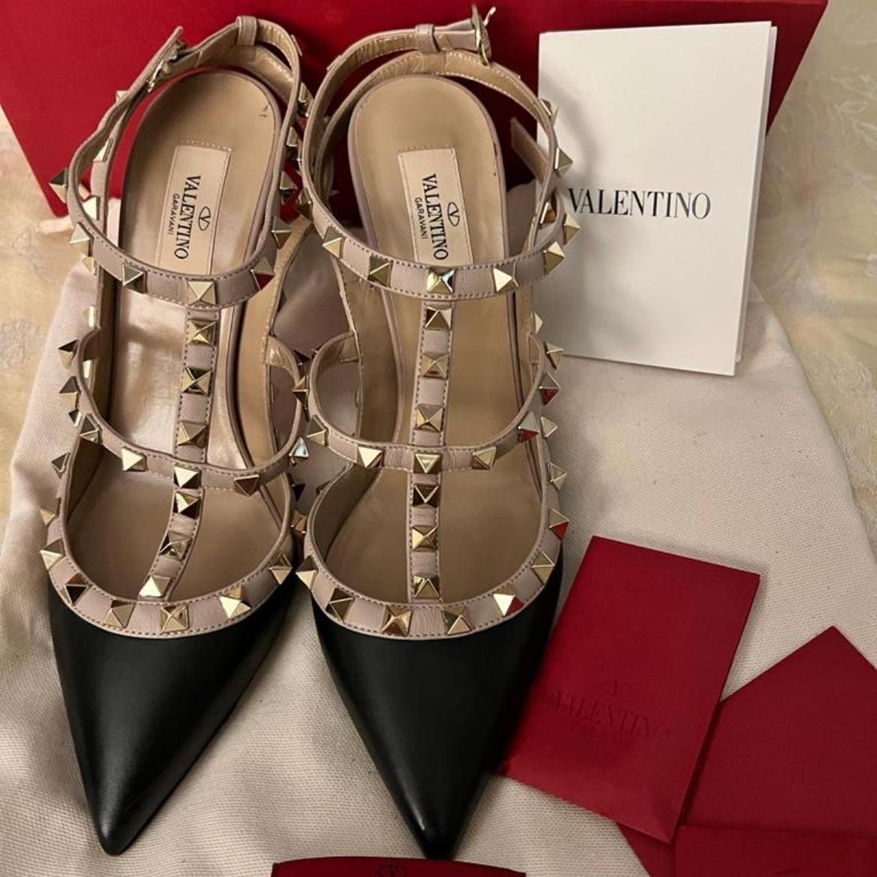 Valentino Garavani Rockstud ankle strap pump in...