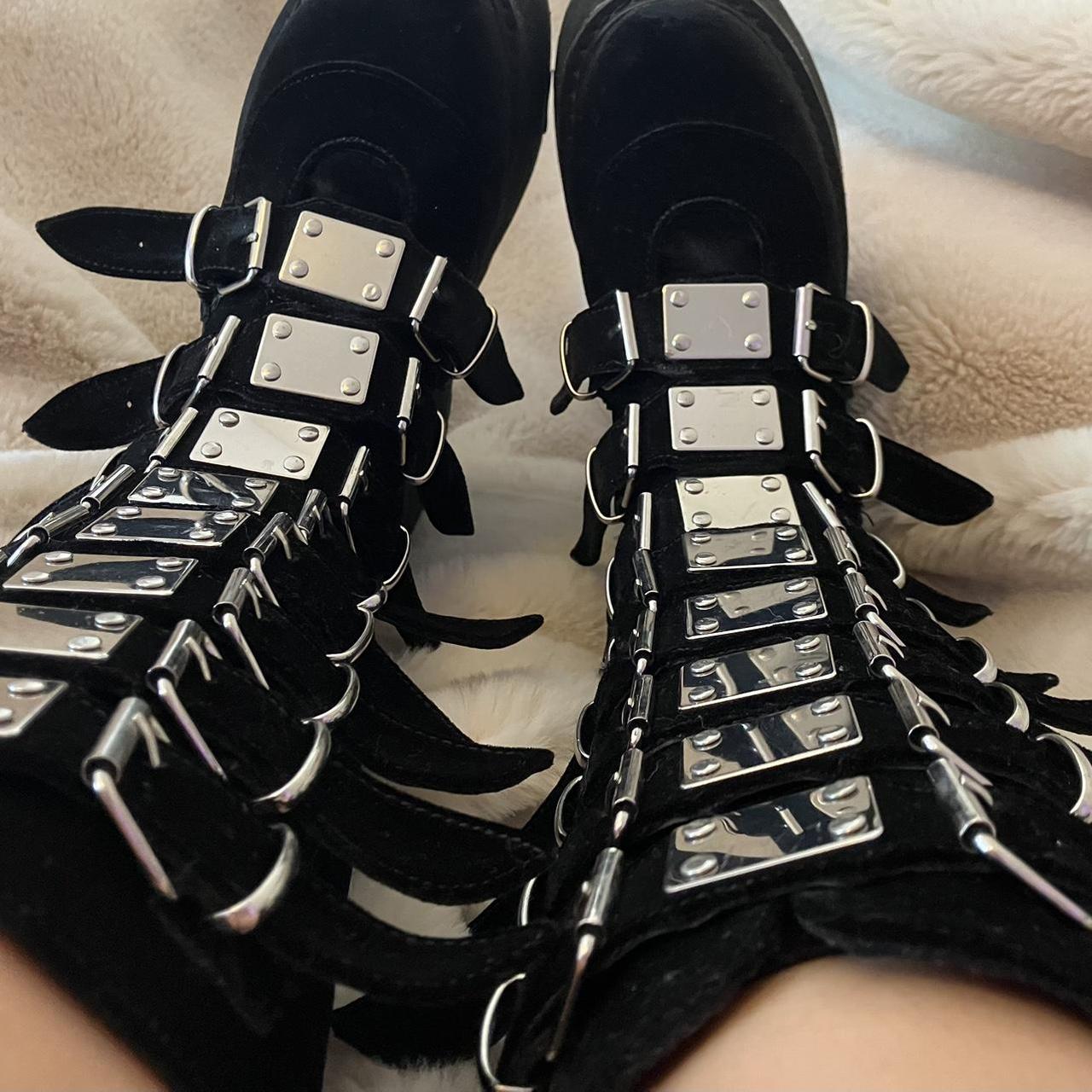 mens demonia platform boots