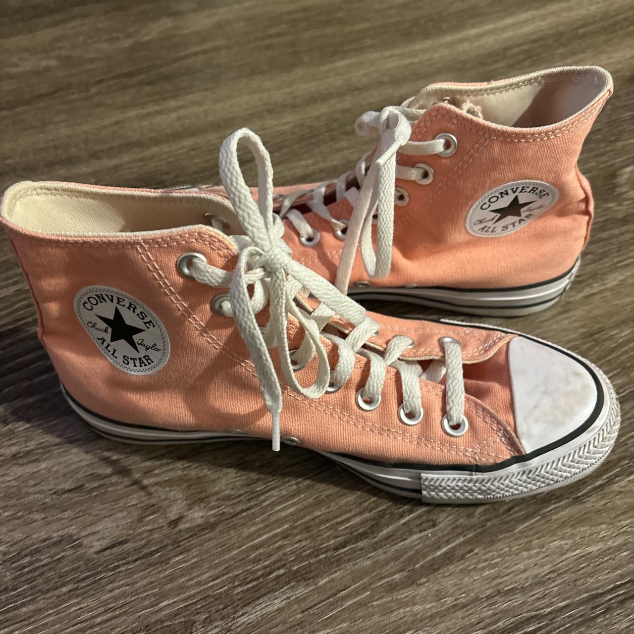 pink peach converse barely worn size 8.5. Depop