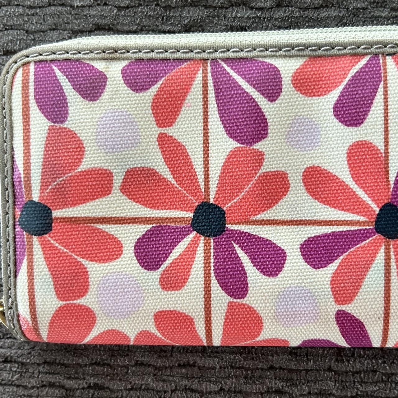 Fossil Women's Wallets - Multi – Get your vintage… - image 2