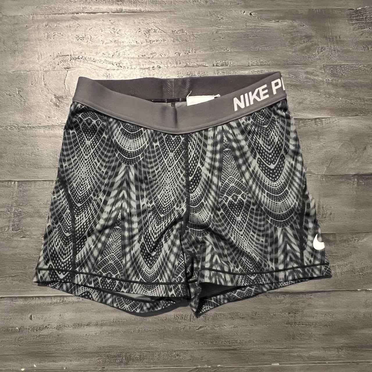 Snakeskin nike 2024 pro shorts