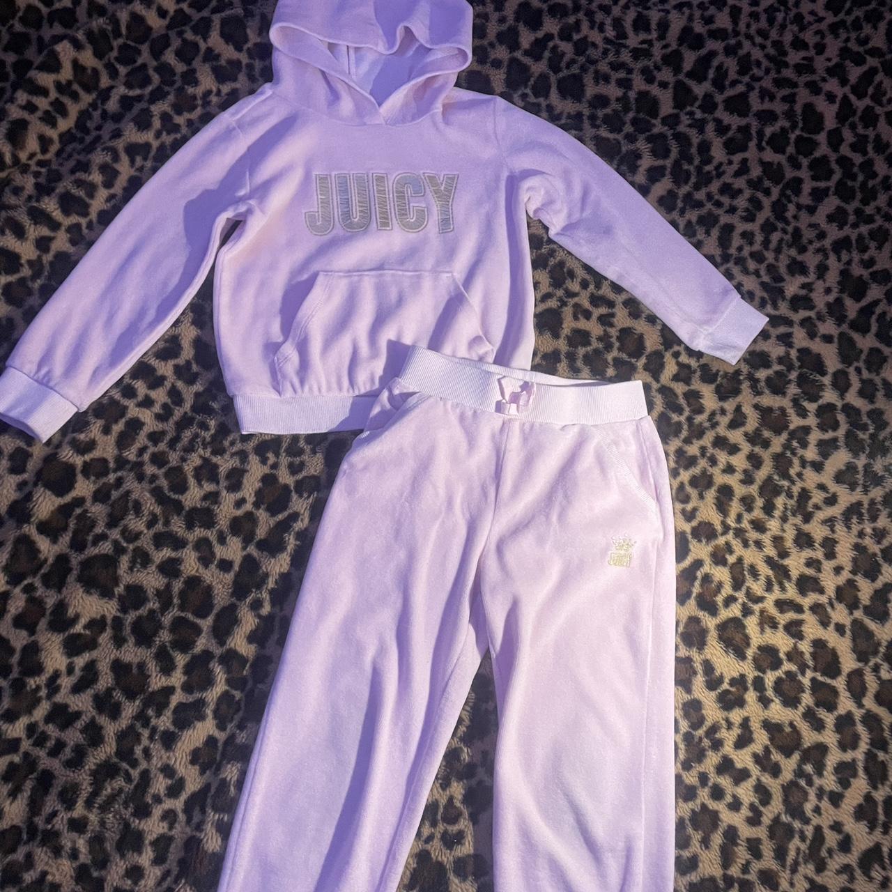 item listed by decayingbunny