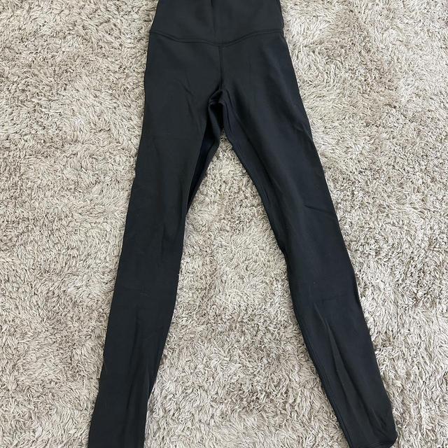 Lululemon leggings-size-0 - Depop