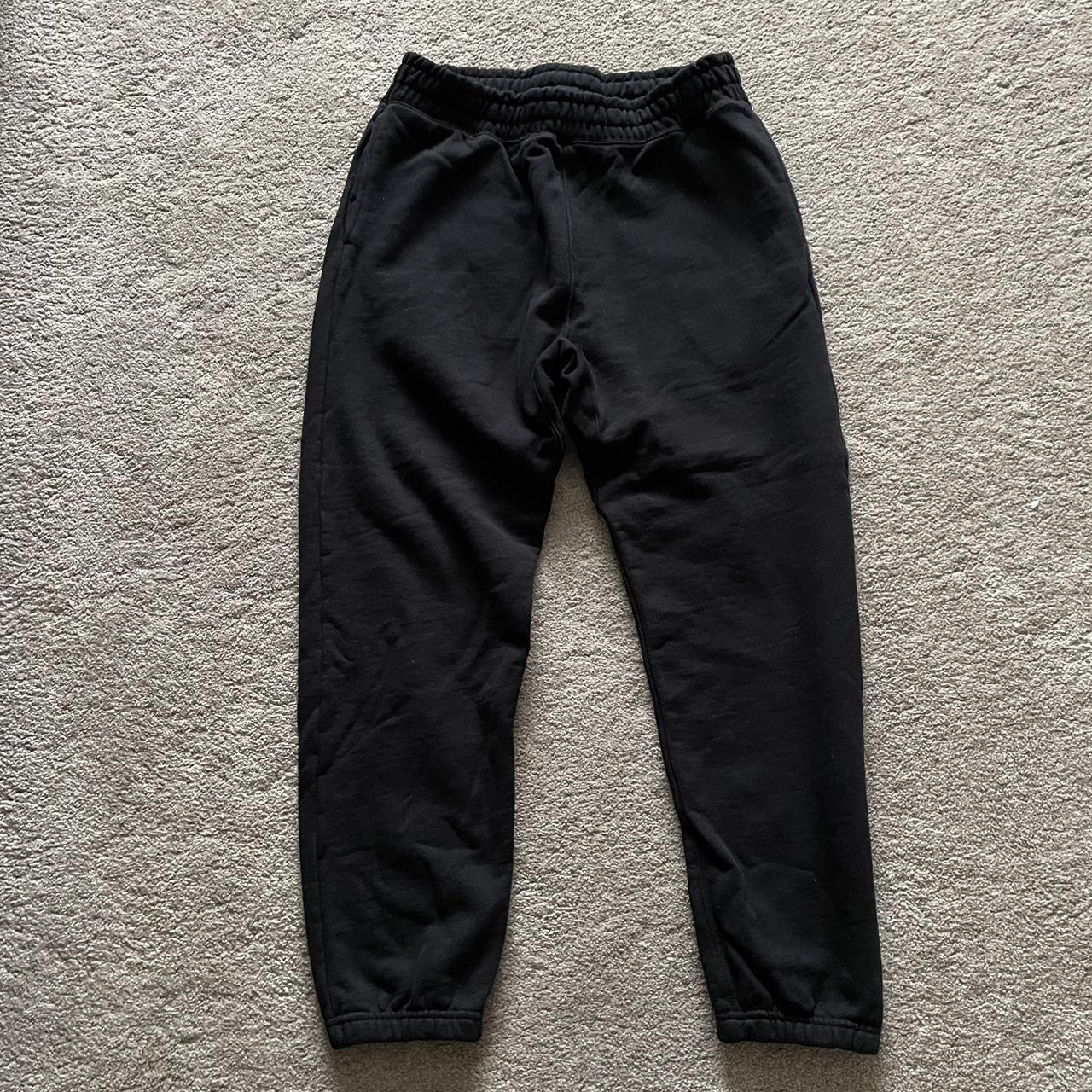 H&M Men's Black Joggers-tracksuits | Depop