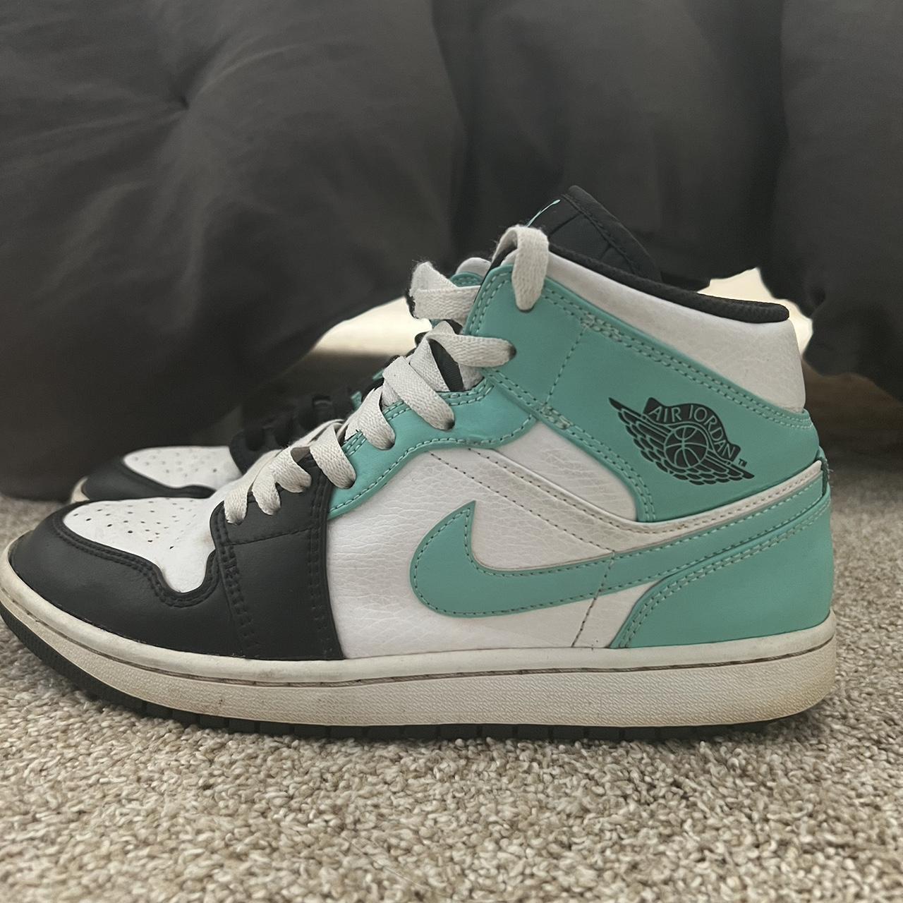 Tropical  3ED 1枚 Tropical Twist Jordan 1s mid Size 8.5 Men Beat | Depop