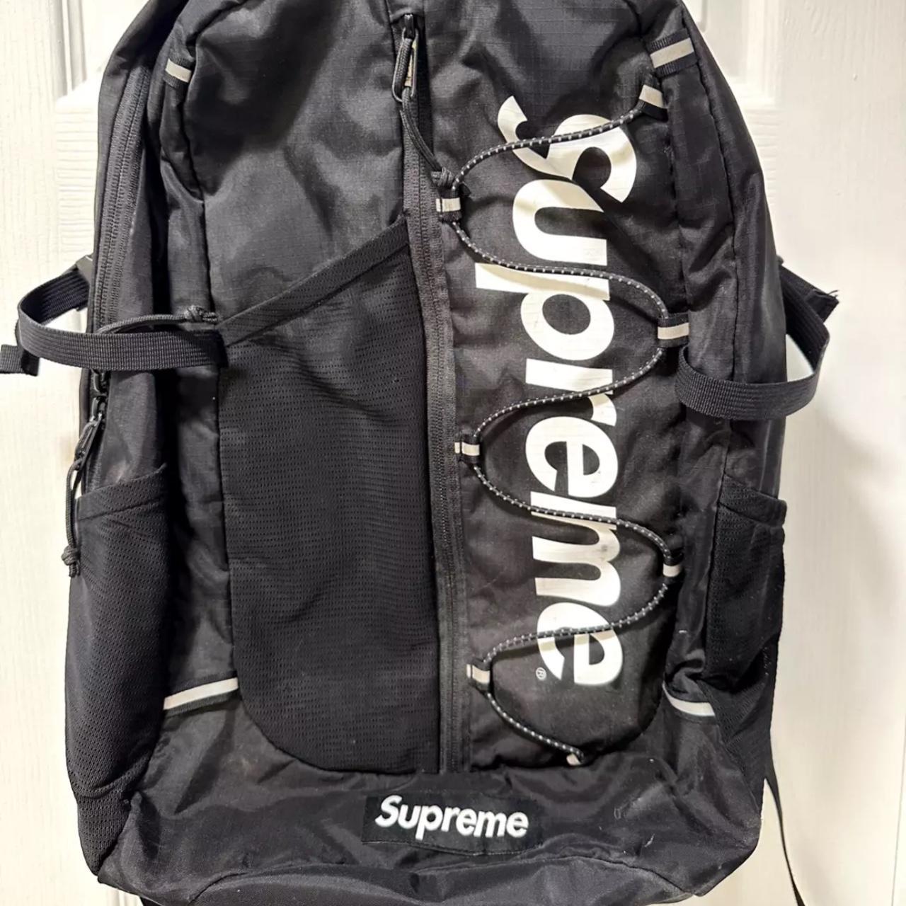 Supreme backpack Fast shipping #supreme #backpack - Depop