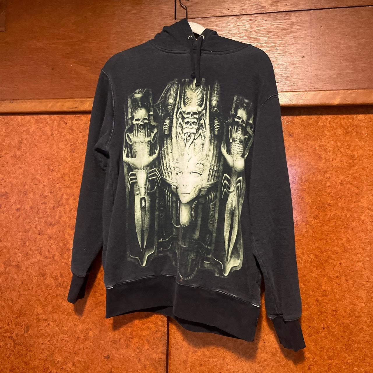 日本製】 Supreme H.R. Giger Sweater リール - tv.crapuleparis.com