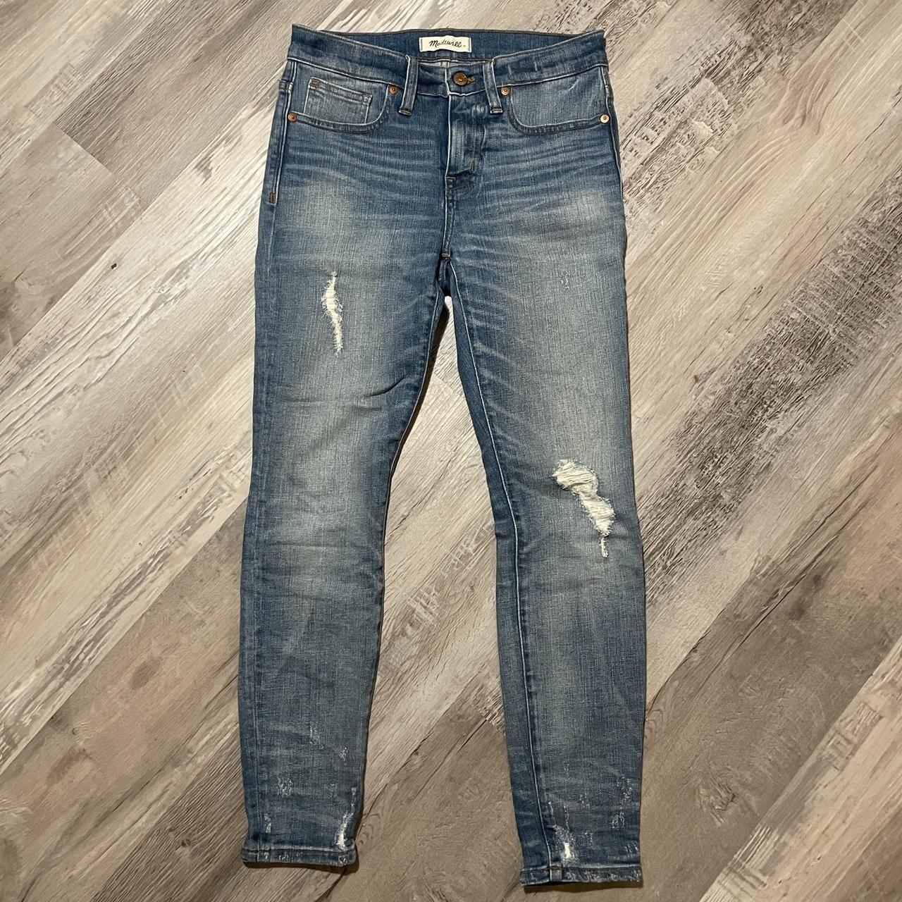 Madewell online 9” high-rise distressed skinny