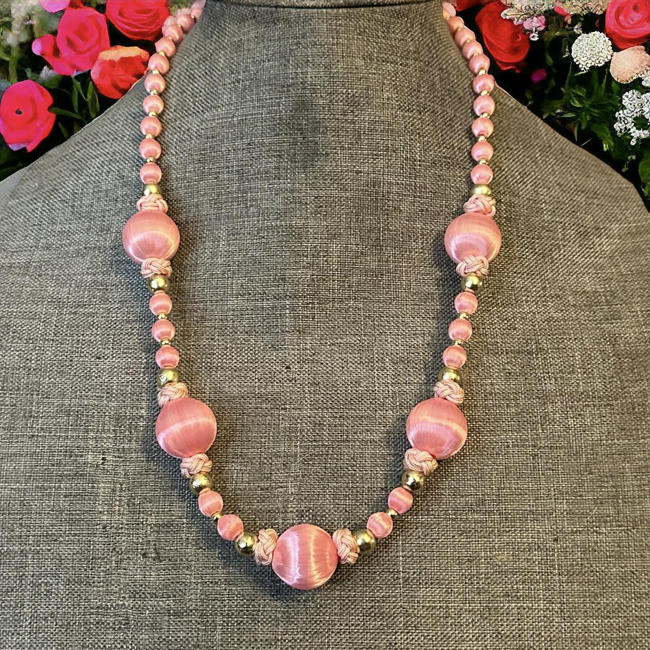 Vintage Pink popular Jade beaded necklace